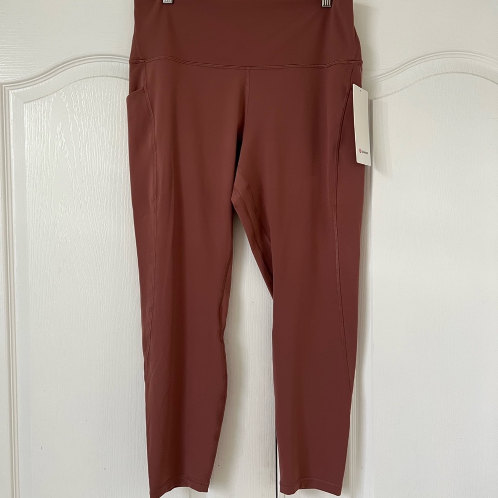 lululemon Align HR Pant 25” with pockets! NWT - Picture 3 of 8